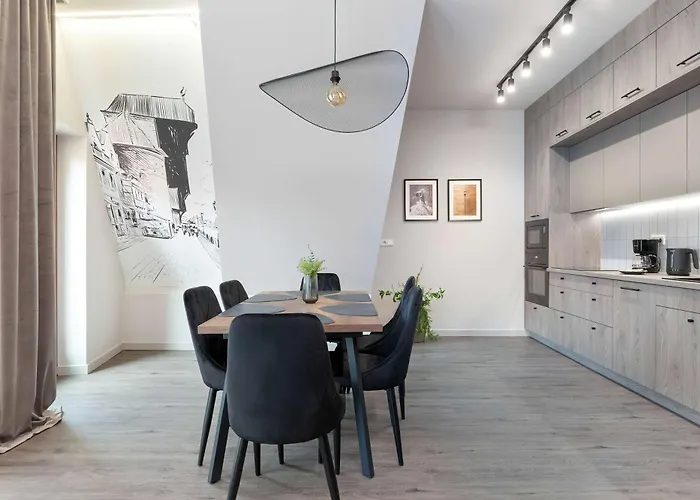 Chmielna Serce Gdanska Sypialnia & Balkon By Renters *